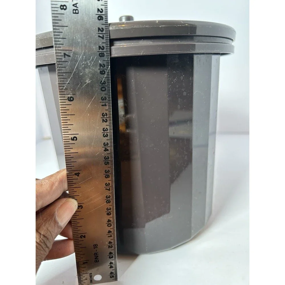 Tupperware Ice Bucket (Brown) 1683-2 Push Button Lid - VINTAGE